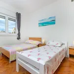 Διαμέρισμα In Tribunj Near Sandy *