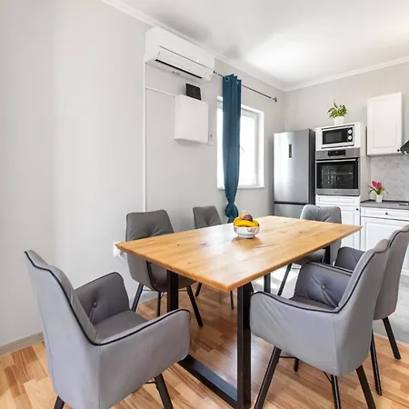 Apartment In Tribunj Near Sandy